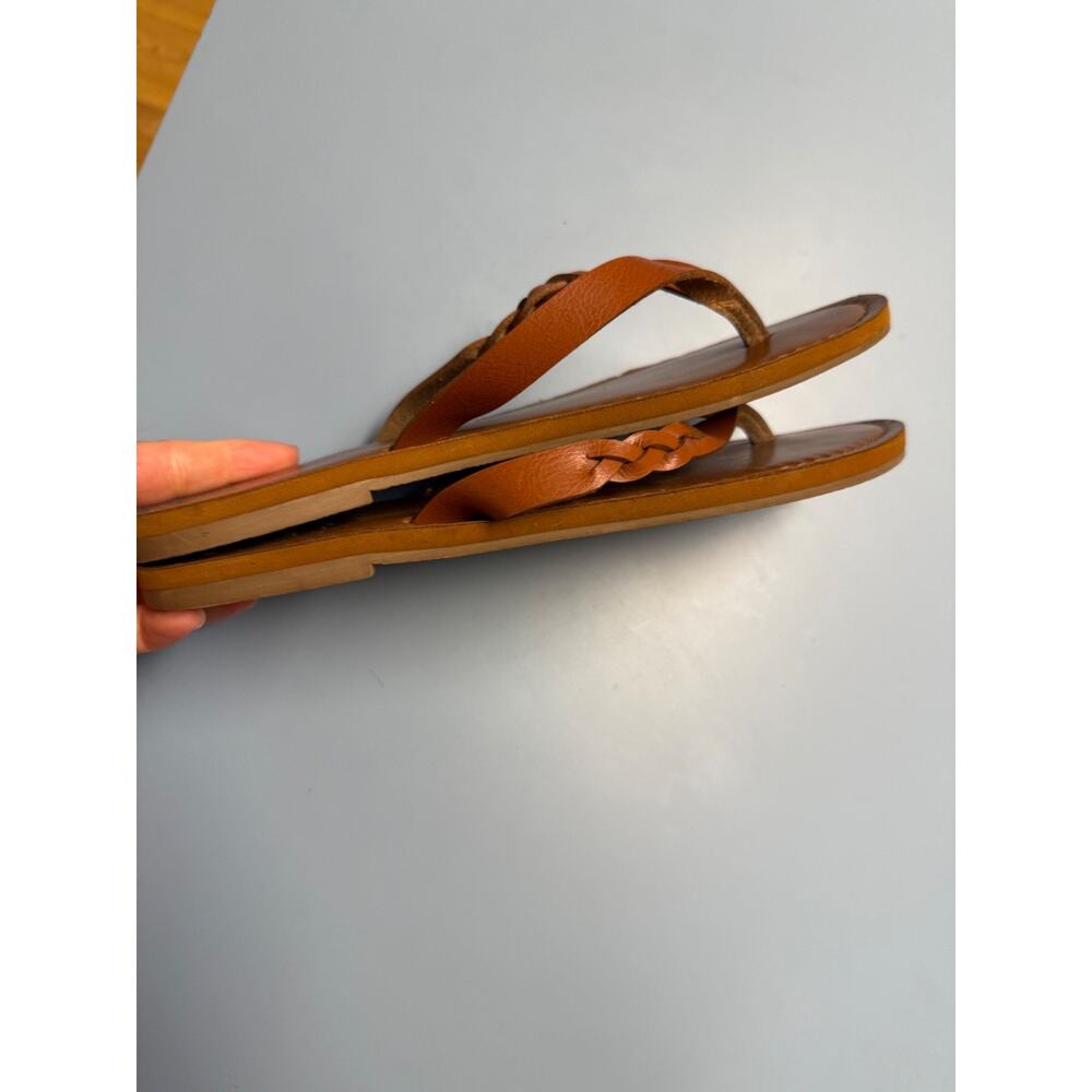 Universal Thread Women’s Sandals Size 7 Brown Braided Straps, Flip Flop - Picture 9 of 13